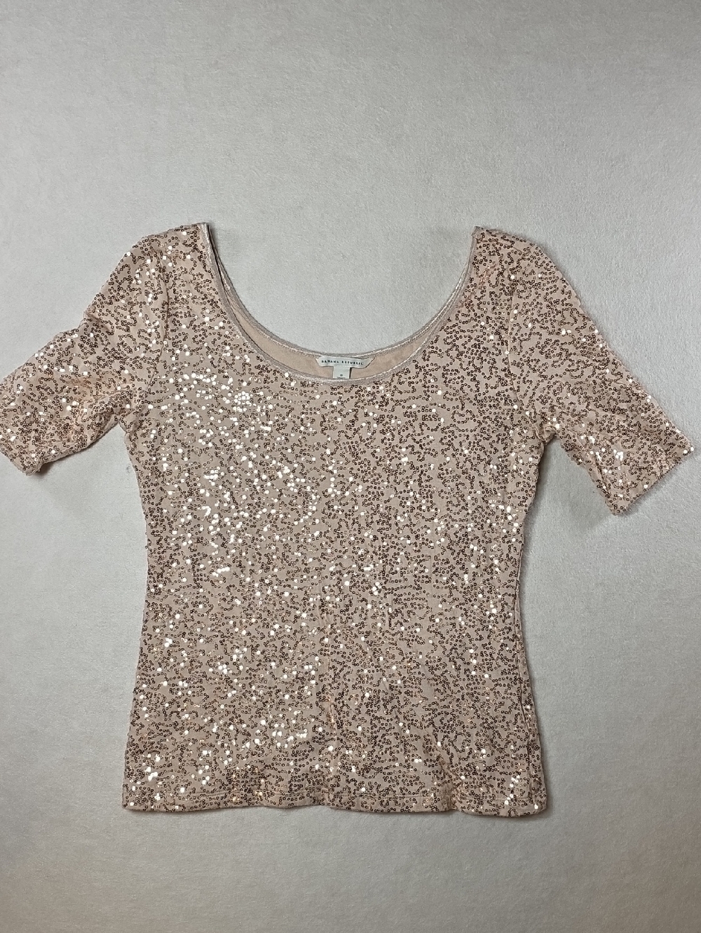 2011 Blush Gold Sequined Short Sleeve Scoop Neck Top 100% Cotton Partygirl